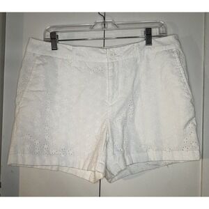 Faded Glory Women's Chino Shorts Size 12 White Casual Embroidered Floral Beachy